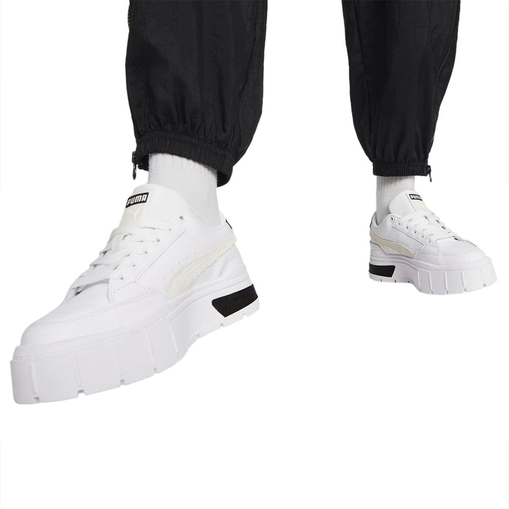 TENIS PUMA MAYZE STACK PARA DAMA COLOR BLANCO BEIGE NEGRO