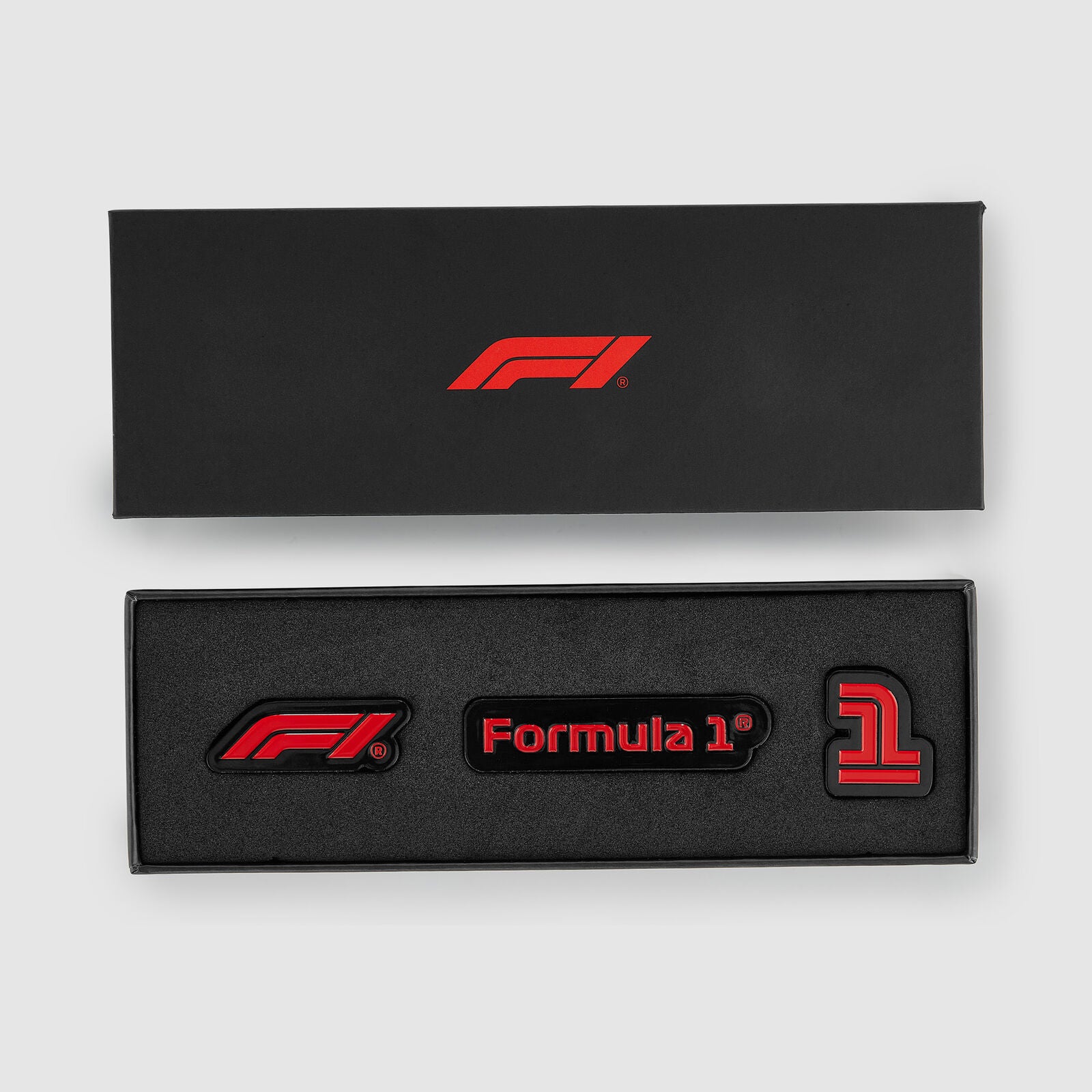 F1 Fw Pin Badges 3Pck